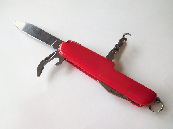 長年悩んだナイフ選び！ブッシュクラフトに最適なナイフをついに購入しました！！その選考理由とは！？イメージ画像その3